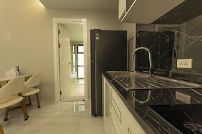 Great Location everything you need  c124