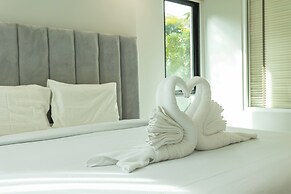 Great Location everything you need  c124