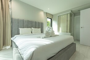 Great Location everything you need  c124