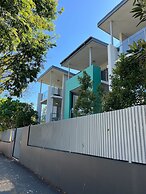 Cirque Apartments