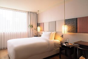 Suzu Saigon -  A Boutique Hotel