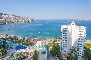Beachfront Paradise at Armandos Le Club