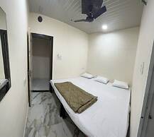 Goroomgo Hotel Winter Ujjain