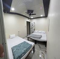 Goroomgo Hotel Winter Ujjain