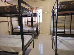 Goroomgo Kshipra Guest House Ujjain