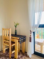 Bwindi Neckview Lodge