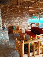 Bwindi Neckview Lodge