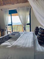 Bwindi Neckview Lodge