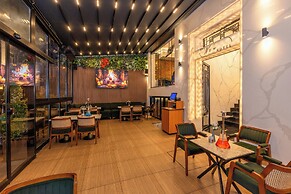 The Now Hotel