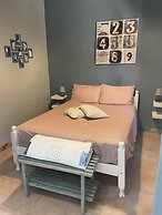 Pinoso/ubeda House With 6 Bedrooms