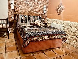 Pinoso/ubeda House With 6 Bedrooms