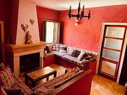 Pinoso/ubeda House With 6 Bedrooms