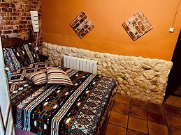 Pinoso/ubeda House With 6 Bedrooms