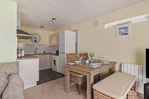 Harbour Reach - Close to Beach Parking