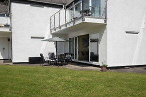 Harbour Reach - Close to Beach Parking