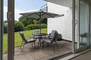 Harbour Reach - Close to Beach Parking