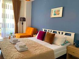 Room-blue Studio With Sea View