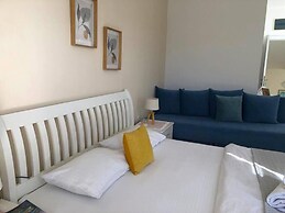 Room-deluxe Studio With Panorarmic Stud