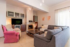 Phaedrus Living Moschato City Flat