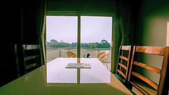 Finns Weaver Resort Kaziranga