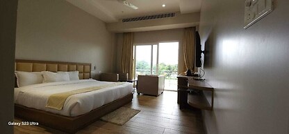 Finns Weaver Resort Kaziranga