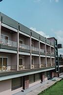 Finns Weaver Resort Kaziranga