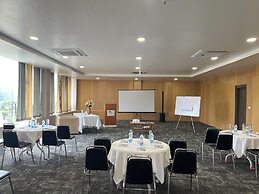 Finns Weaver Resort Kaziranga