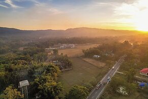 Finns Weaver Resort Kaziranga