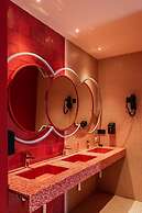 The Boc Hostels Beach