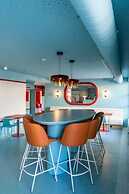 The Boc Hostels Beach