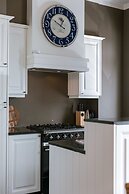 Spacious Apartment Near the Beach in De Haan