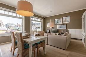 Spacious Apartment Near the Beach in De Haan