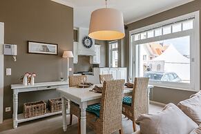 Spacious Apartment Near the Beach in De Haan