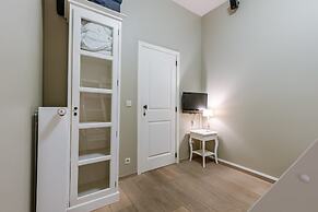 Spacious Apartment Near the Beach in De Haan