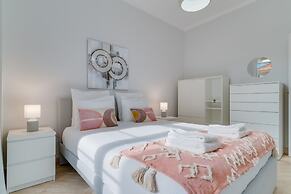 Funchal City Nest II