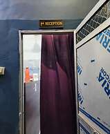 Goroomgo Raghubir Nikunj Homestay Ayodhya