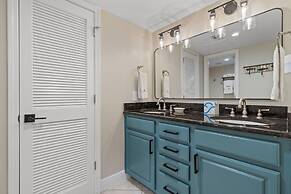 Seaspray Riverside 313