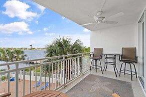 Seaspray Riverside 313