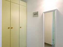 Flamingo Suite 1BR 1BA Apt w Pool Parking