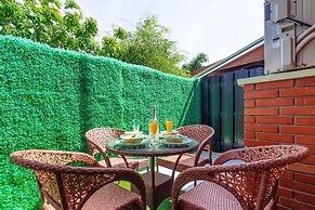 Flamingo Suite 1BR 1BA Apt w Pool Parking