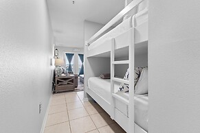 Grand Caribbean East 403