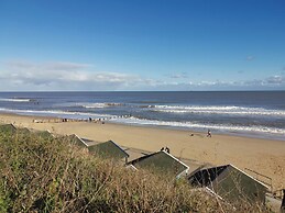 Ocean View Luxury top Floor Harbourside Apartment