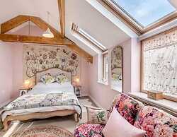 Ocean View Luxury top Floor Harbourside Apartment