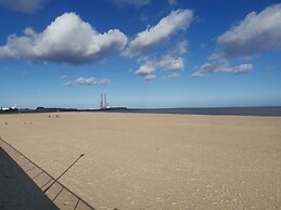 Ocean View Luxury top Floor Harbourside Apartment