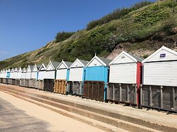 Ocean View Luxury top Floor Harbourside Apartment