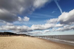 Ocean View Luxury top Floor Harbourside Apartment