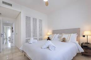 2 Bedroom, 2 Bathroom Penthouse Apartment