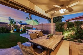 Palm Tree Paradise Heated spa Pool Firepit