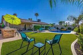 Palm Tree Paradise Heated spa Pool Firepit