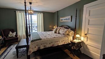 Rose & Thistle Bed & Breakfast